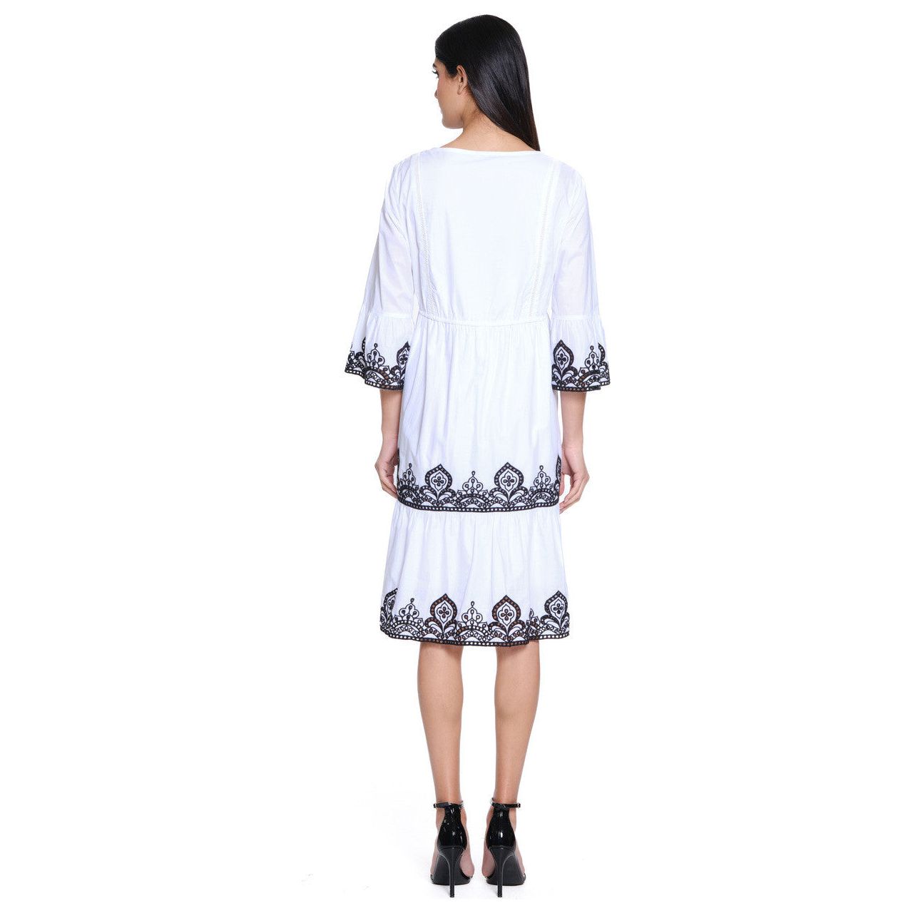 John Mark Embroidered Tiered Dress (WHT/BLK) (J25463dm)