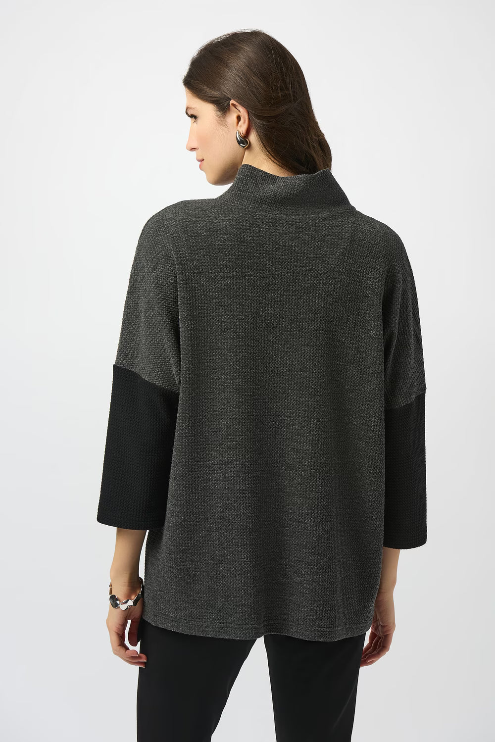 Joseph Ribkoff Relaxed Fit Mock Neck Pullover Sweater (GRY/BLK)