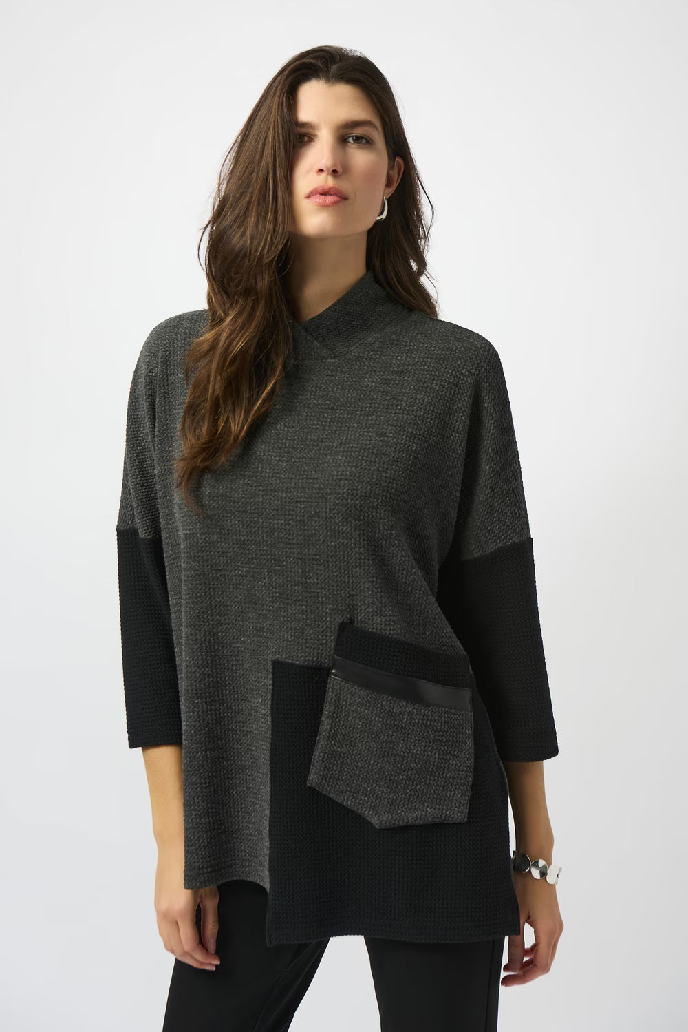 Joseph Ribkoff Relaxed Fit Mock Neck Pullover Sweater (GRY/BLK)