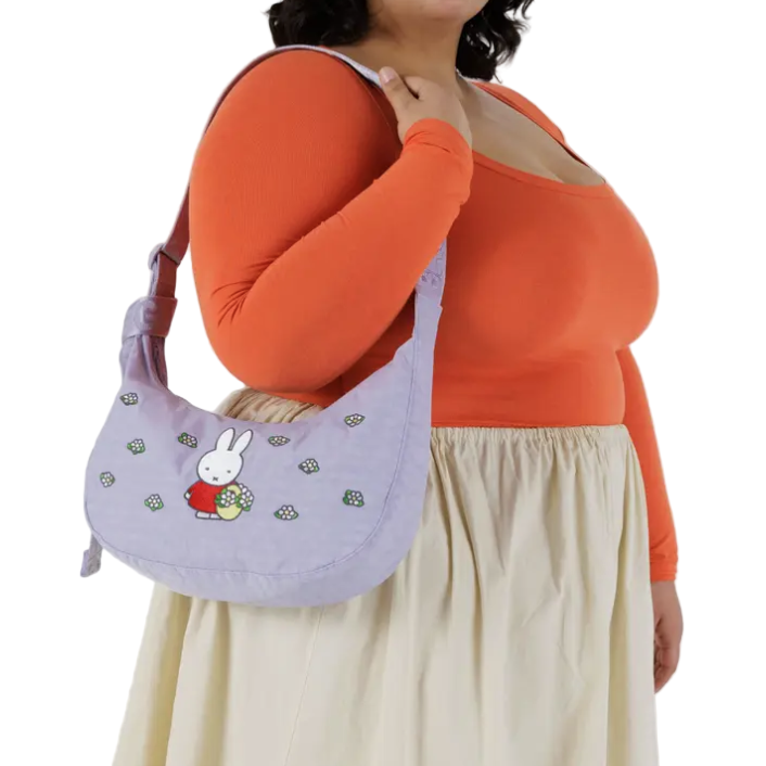 Baggu Medium Nylon Crescent Bag - Embroidered Miffy