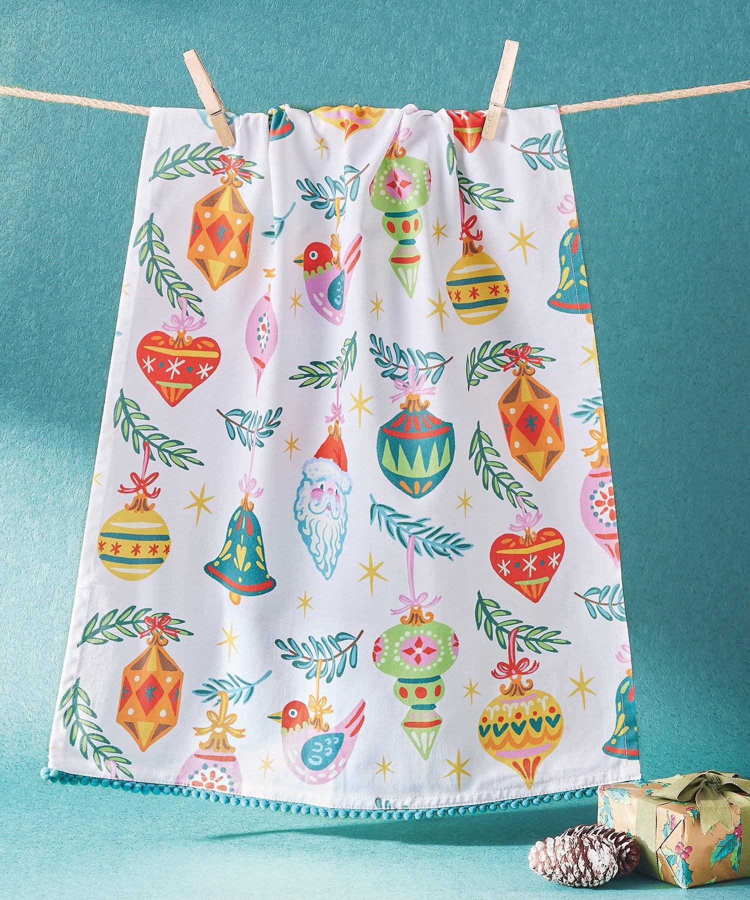 Peking Handicraft Holiday Ornaments with Pom Poms Kitchen Towel