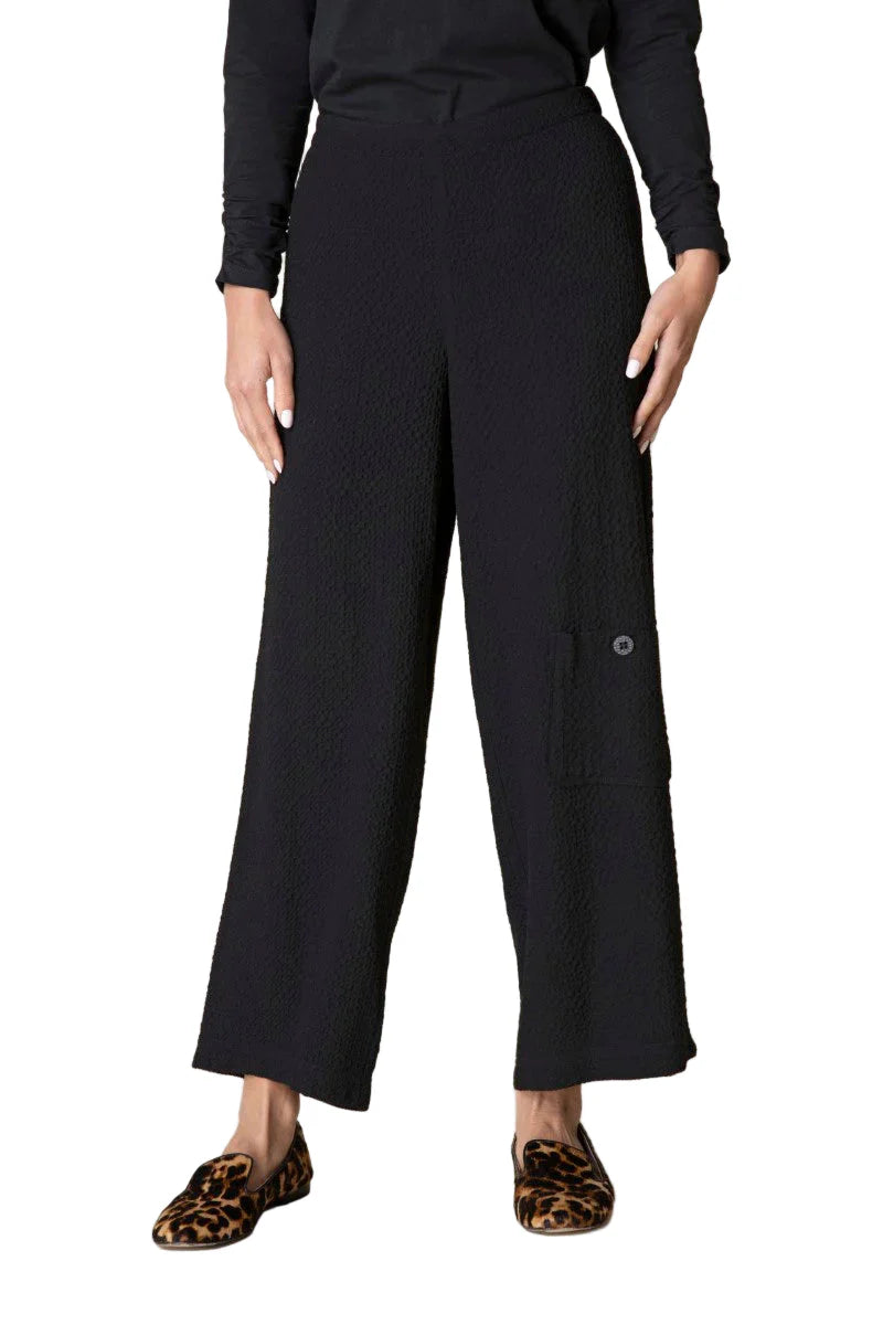 Habitat Crinkle Crepe Flat Front Solid Black Ankle Pant (21378)