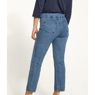 FDJ French Dressing Olivia Front Seam Boot Cut Crop Jean
