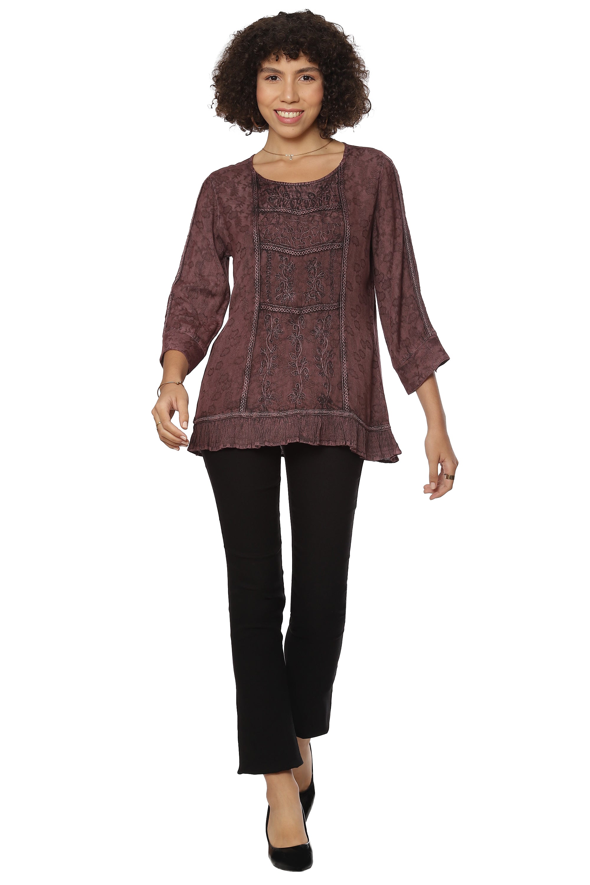 Parsley & Sage Vintage Wash Tiffany Tonal Embroidery Top  (Merlot)(23F581C)