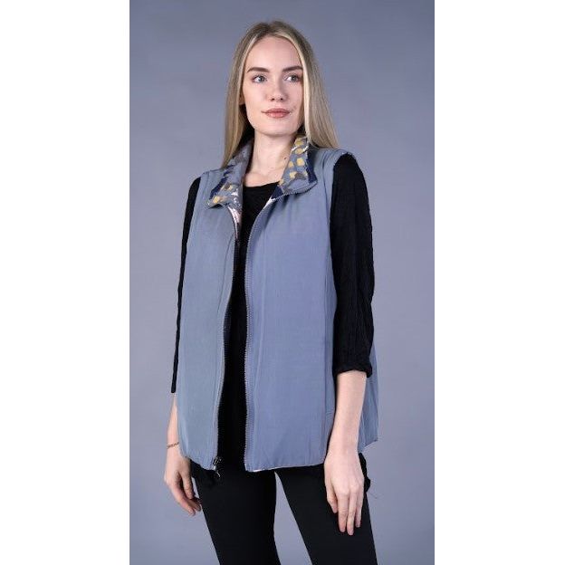 Shana Reversible Print/Solid Puffer Vest (GREY)