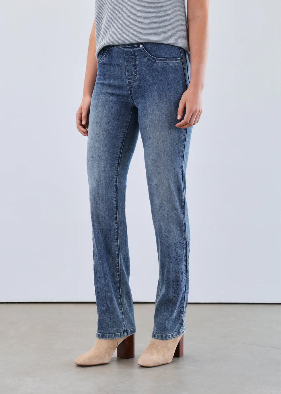 FDJ French Dressing Pull-on Straight Leg Tonal Embellished Jean (2574669)(Medium Blue)
