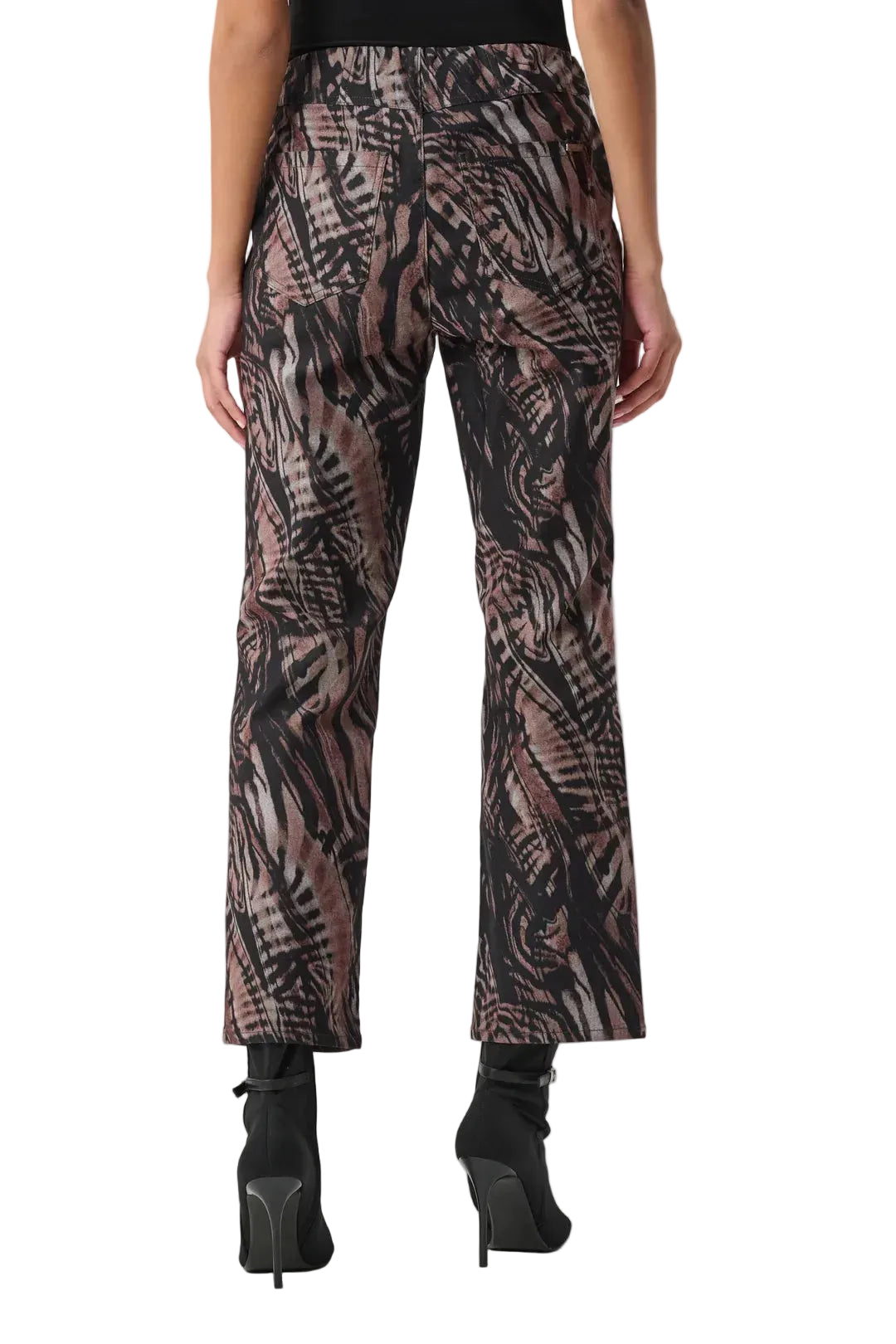 Joseph Ribkoff Abstract Print Pull-On Jeans (264914)(Black Multi)