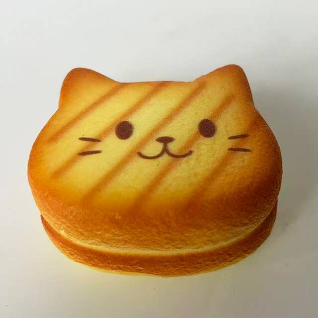 Single Nyang Nyang Cat Bread Squishy (Chosen Randomly)