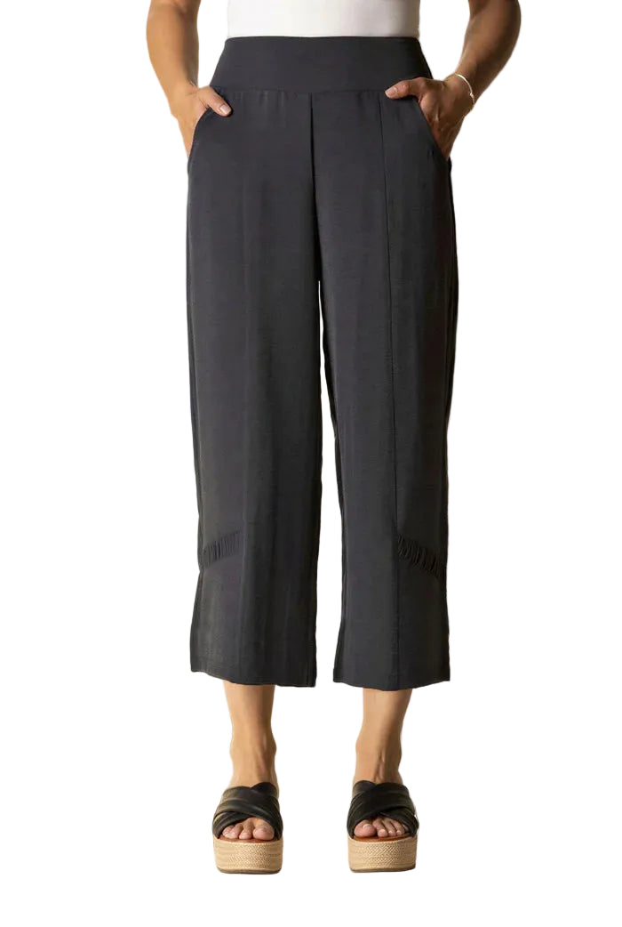 Habitat Destination Unknown Wide Leg Crop Pant (Black)(30661)