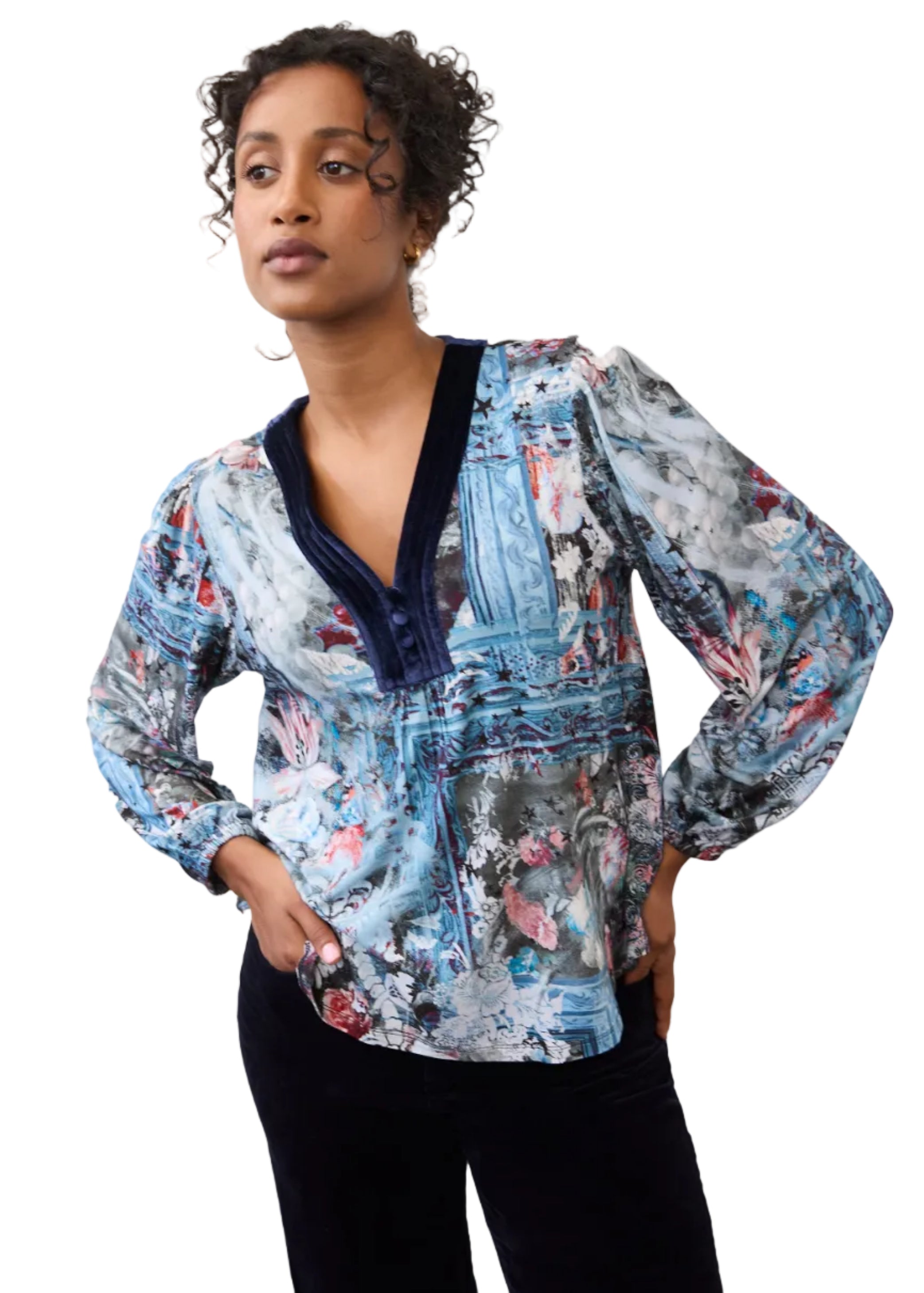 FDJ French Dressing Artist Print V-neck Popover (3875153)(Indigo Gallery)