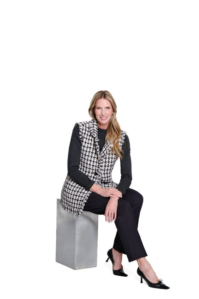 Multiples Petite Lapel Collar Fringed Edges Button Front Vest (M45202VP)(Black Ivory )