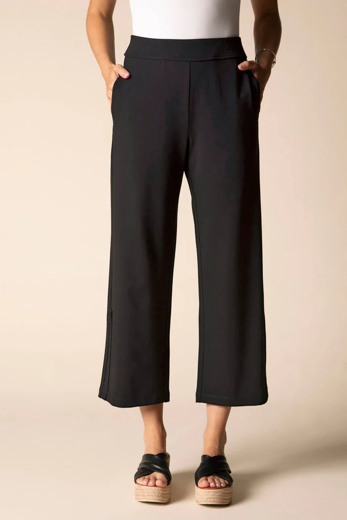 Habitat Core Travel Solid Brooklyn Crop Pant (55967)(Black)