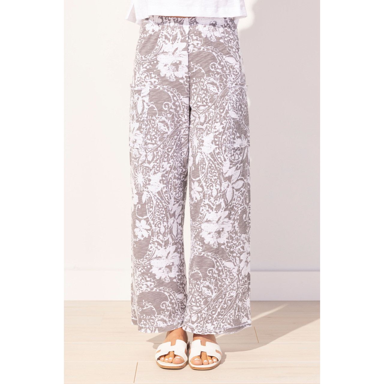 Escape Paisley Scroll Cotton Pocket Flood Pant (2 Colors)