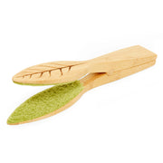 Kikkerland Leaf Cleaning Tongs