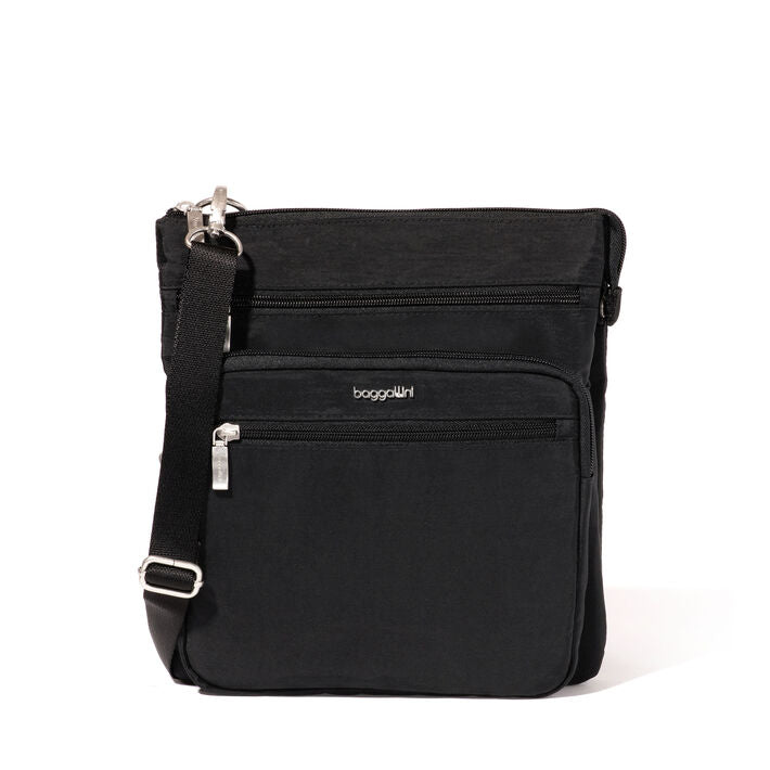 Baggallini Out & About Crossbody (Black)(GOM920B0001)