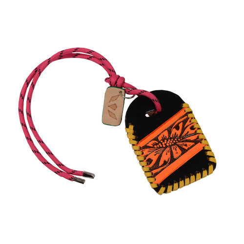 Consuela Jerry Bag Tag