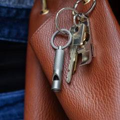 Kikkerland Whistle Mini Keyring (KR105)