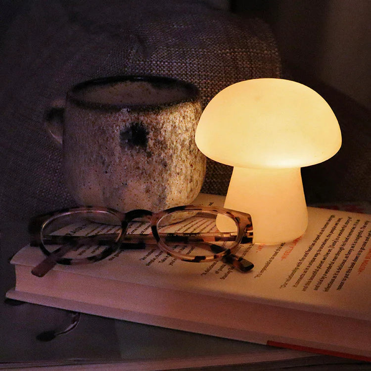 Kikkerland Mushroom Lamp (Medium )( LT25-M)