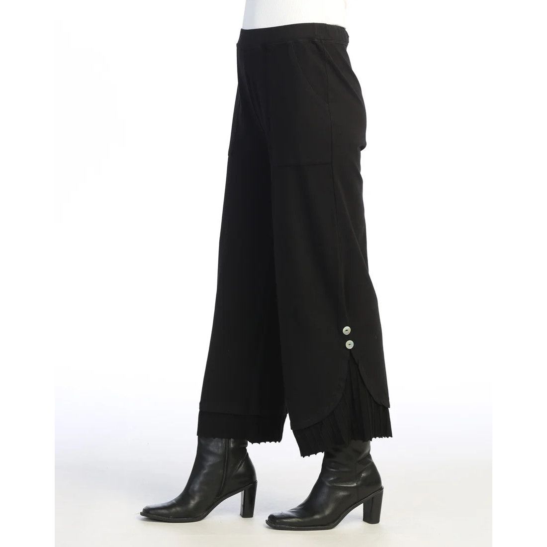 Jess & Jane Jet Black Pleated Ribbed Hem Button Accent Pant