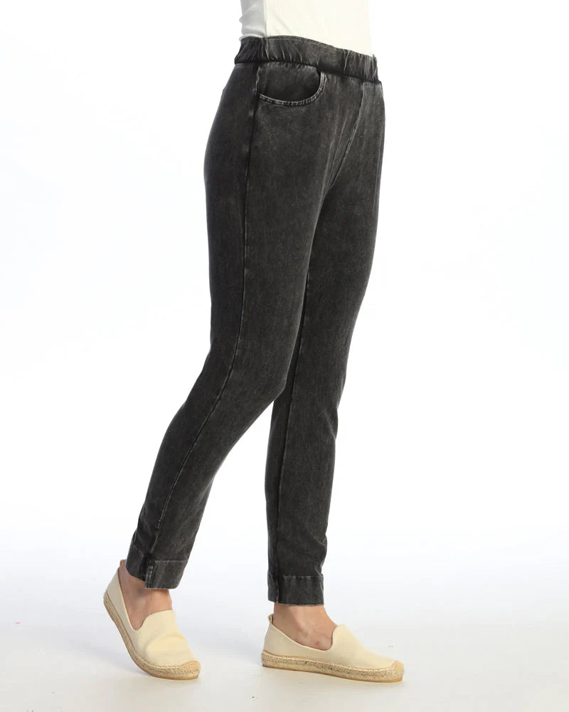 Jess & Jane Slim Scoop Pockets Split Ankle Pant (M132)