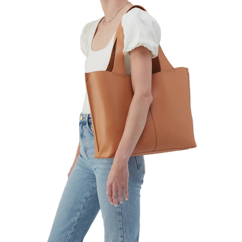 HOBO Vida Biscuit Micro Pebble Leather Large Tote