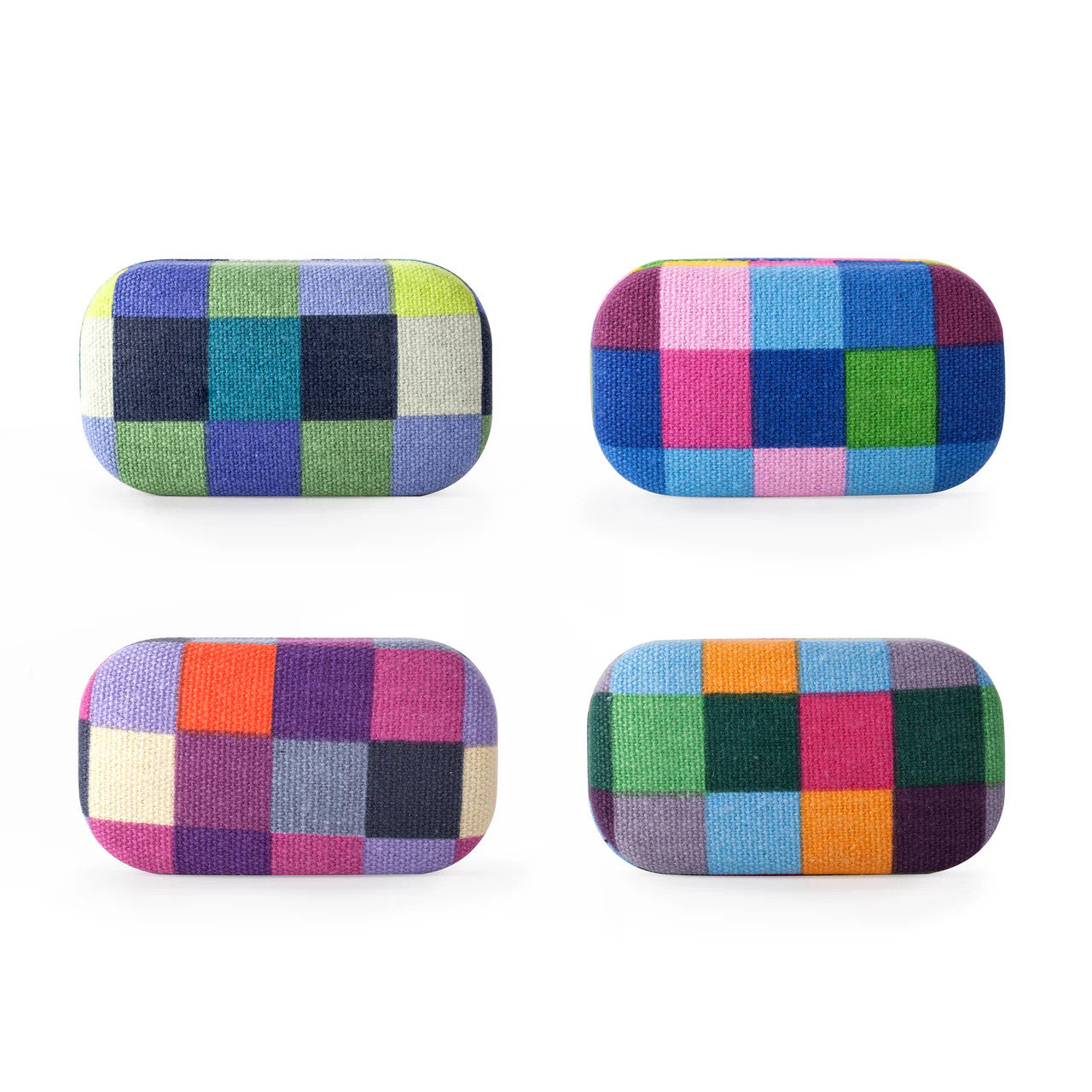 Kikkerland Plaid Travel Case (Color Chosen at Random (OR75)