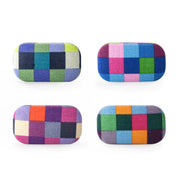 Kikkerland Plaid Travel Case (Color Chosen at Random (OR75)