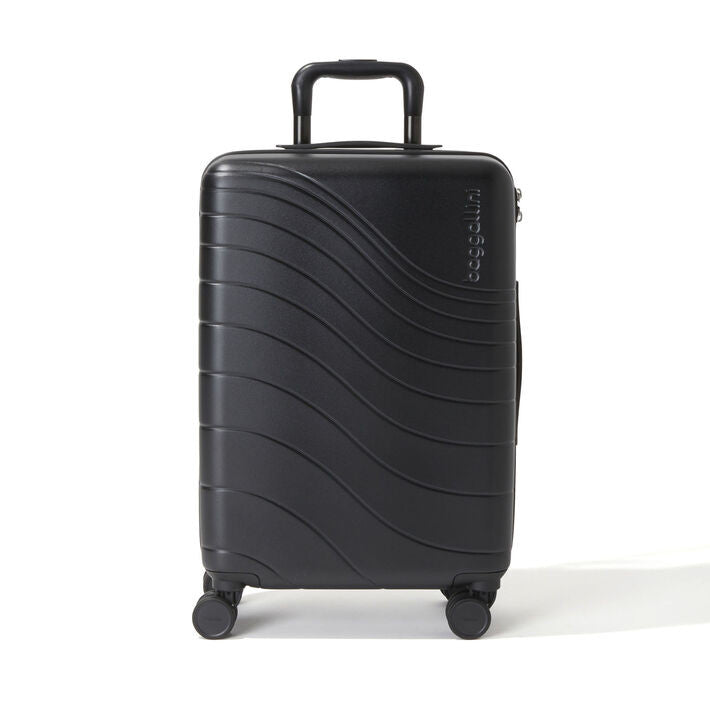 Baggallini 22" 4 Wheel Hardside Carry-On (BLK)