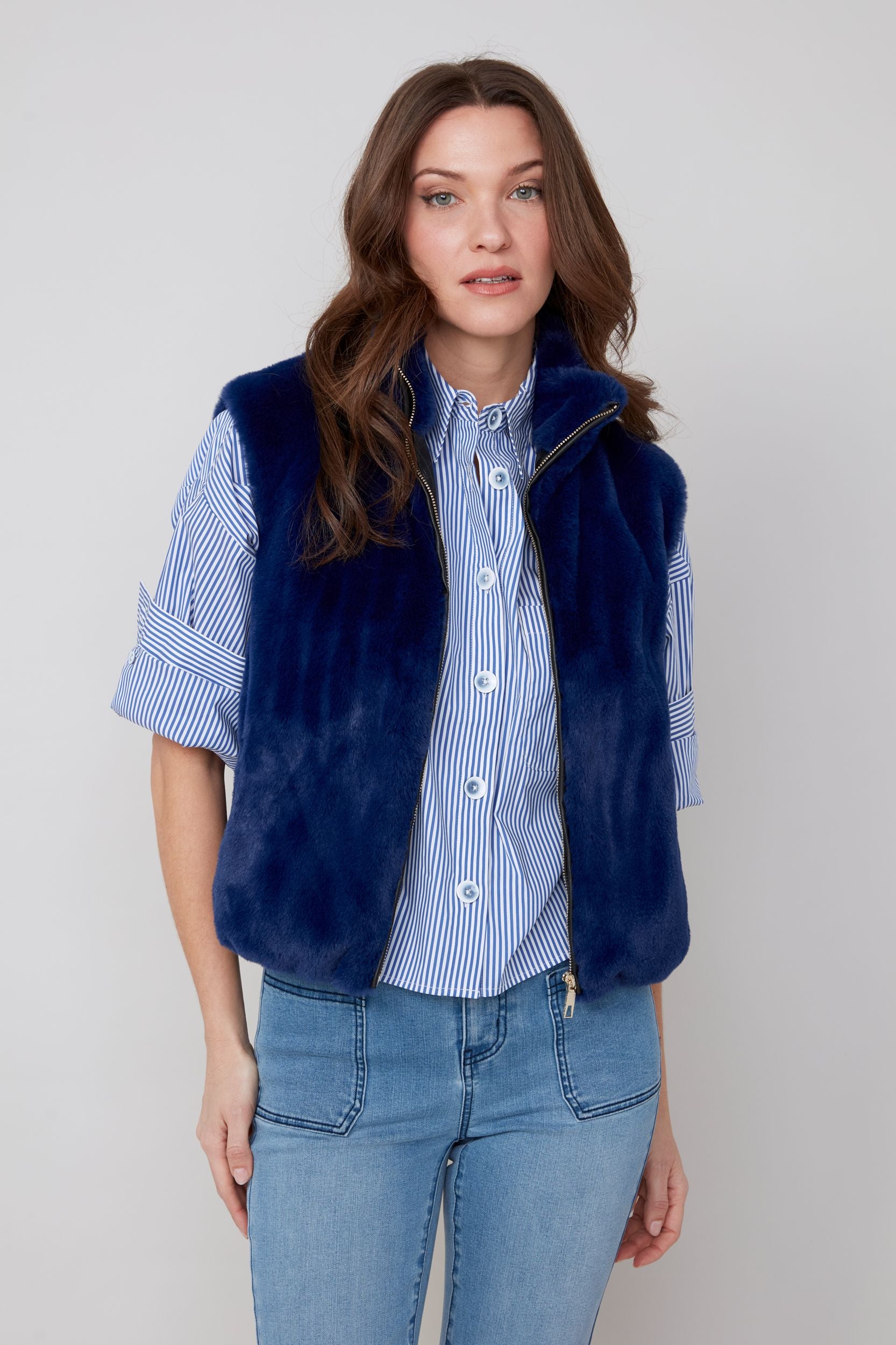 Renuar Vegan Fur Short Oxford Blue Vest( R3879L-E3011) (Oxford Blue)