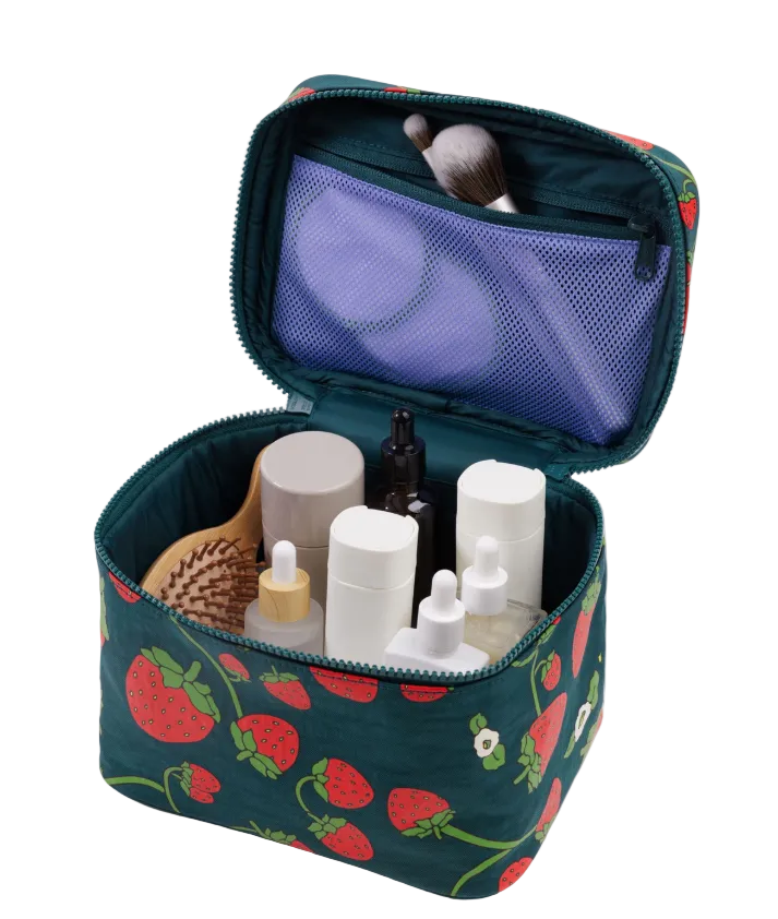 Baggu Large Cosmetic Case - Strawberry Blossom