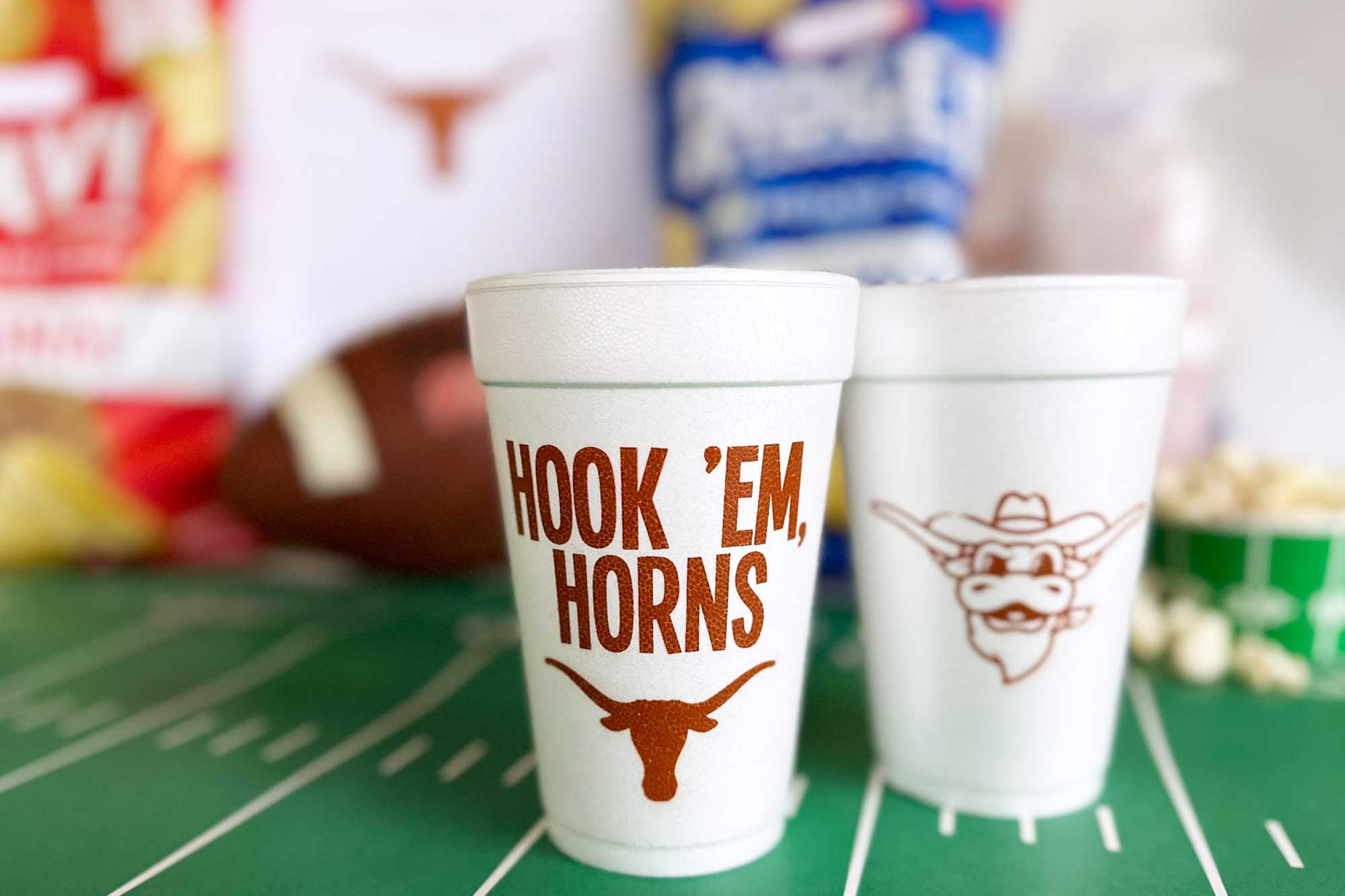 Texas Longhorn Foam Cup -16oz Hook 'Em Horns (10 count )