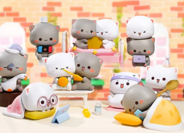 Mitao Cat Love Like Peach Season 4 Blind Box