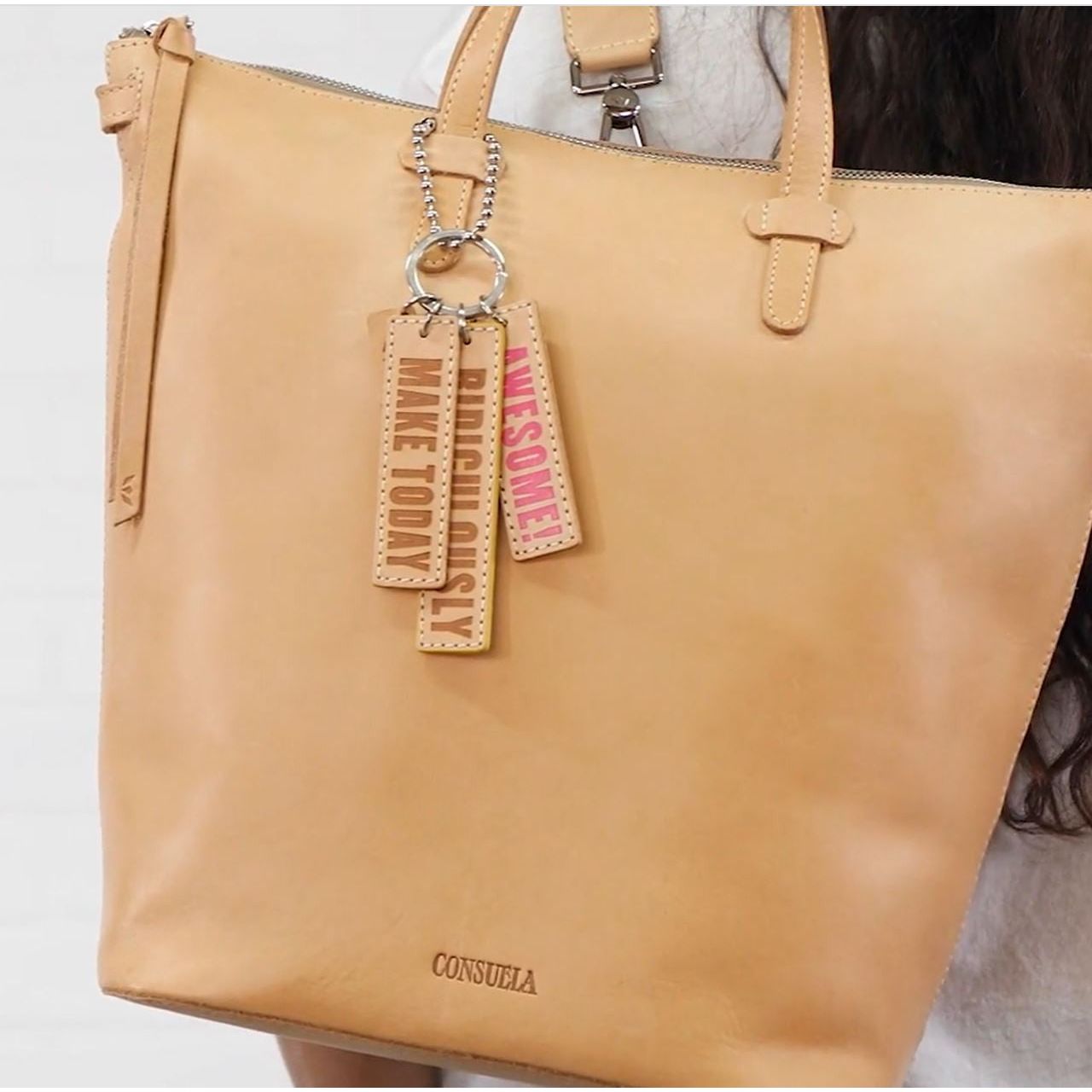 Consuela Mantra Natural Charm (5420)