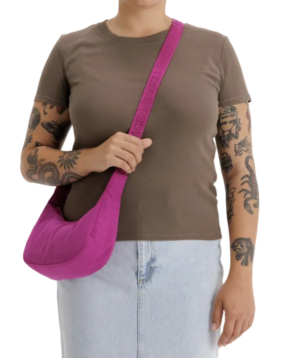 Baggu Small Nylon Crescent Bag - Deep Fuchsia