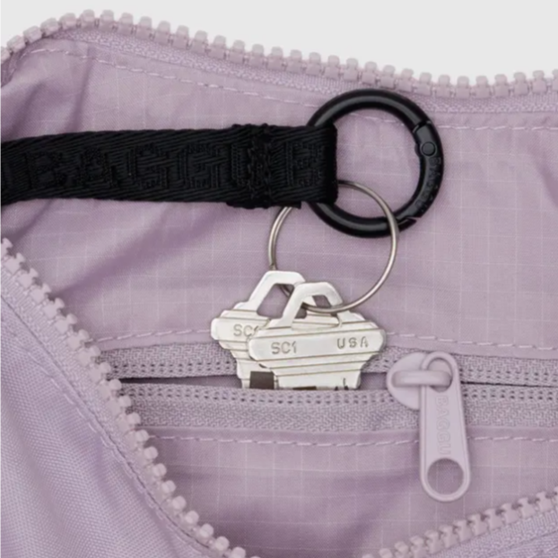 Baggu Small Nylon Crescent Bag - Dusty Pink