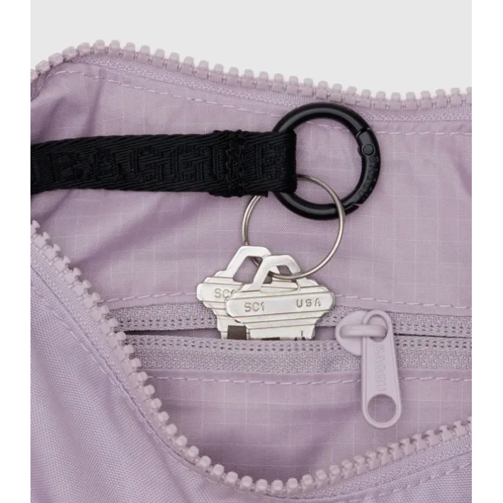 Baggu Small Nylon Crescent Bag - Dusty Pink