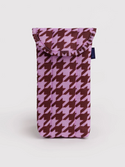 Baggu Puffy Glasses Sleeve - Pink Houndstooth