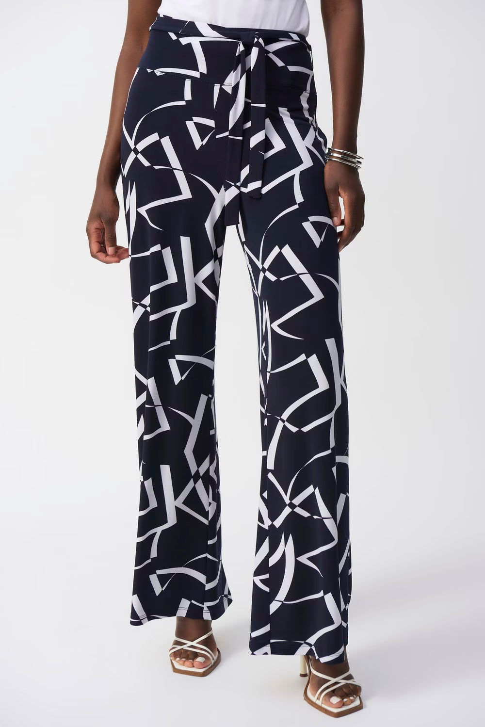 Joseph Ribkoff Wide Leg Print Pant With Tie Belt (251216)(Midnight Blue )