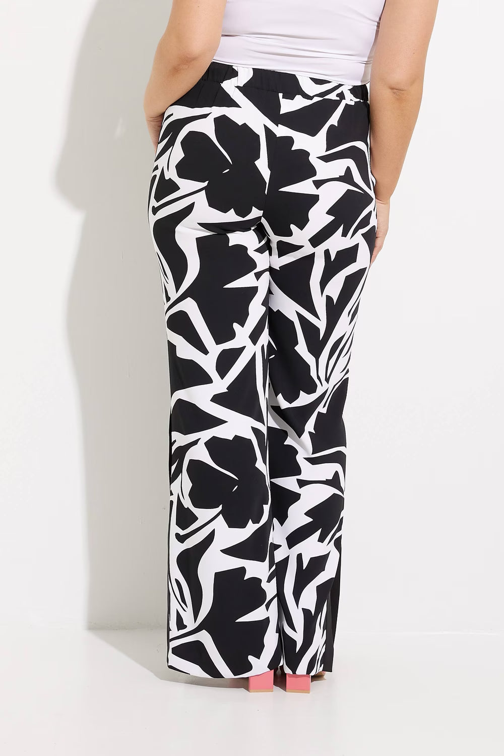 Joseph Ribkoff Wide Leg Side Slit Pant  (232046)(Black Multi )