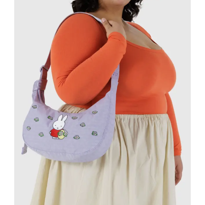 Baggu Medium Nylon Crescent Bag - Embroidered Miffy
