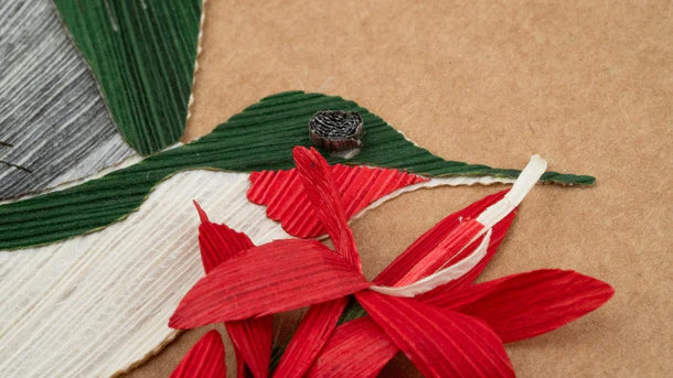 Husk And Heart Hummingbird (HH-GC-10029)