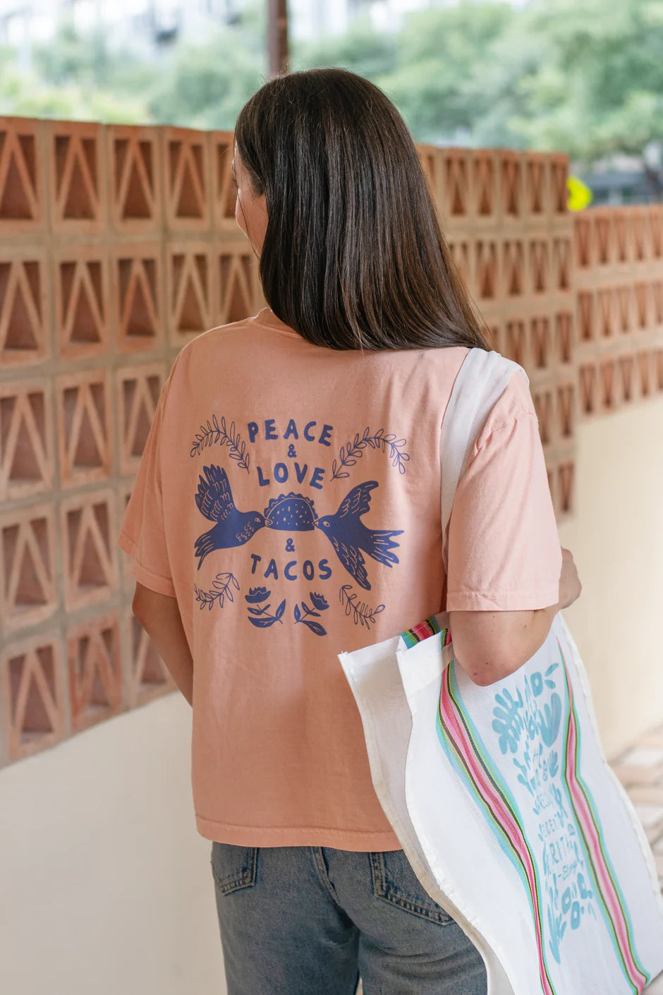 El Arroyo Taco Dove T-shirt (Ladies)( TEE0007)(Peach)